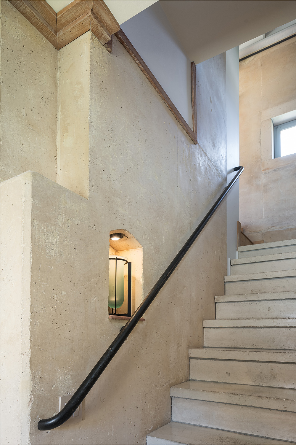 Knittel Construction Rammed Earth House